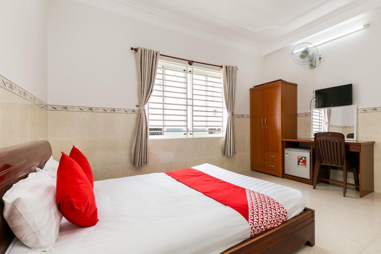 OYO 372 Vy Hà Hotel Hô Chi Minh-Ville Extérieur photo